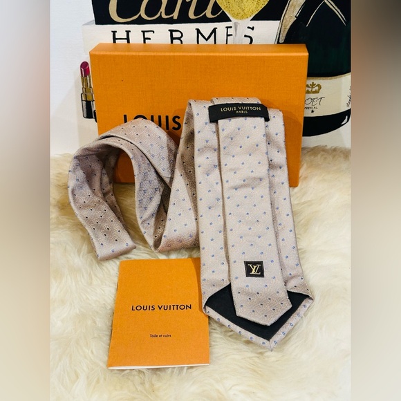 💎Louis Vuitton Silk Ties w/Box - Picture 11 of 11